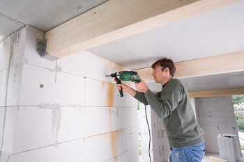 Bosch PSB 850-2 RE Schlagbohrmaschine auch an schwierigen Stellen